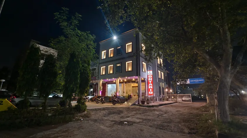Hotel Ontario - Image 1