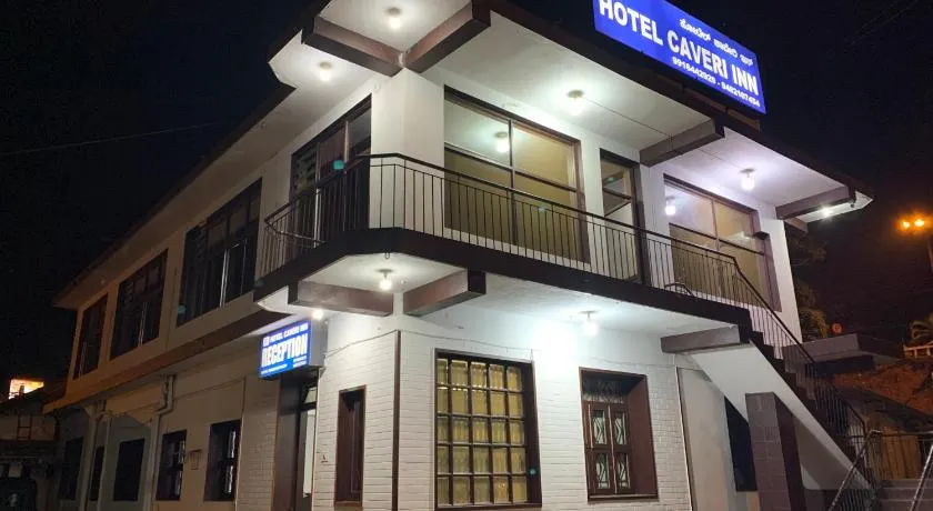 Hotel Caveri Inn - Image 1