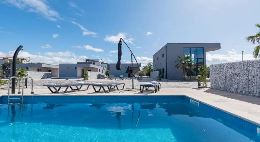 More Exclusive Villas and Spa - Image 1