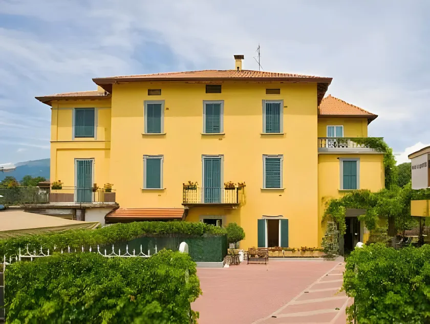 Hotel La Quercia - Image 1