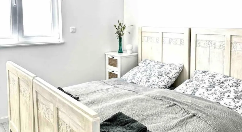 Cosy new apartment near the sea - Image 1