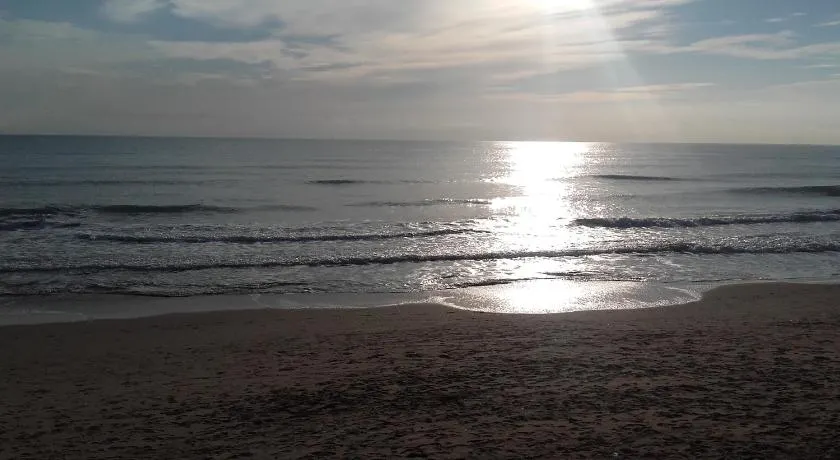 Apartamento Guardamar Playa - Image 1