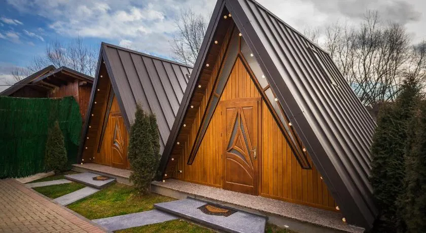 Arhico Cabins - Image 1