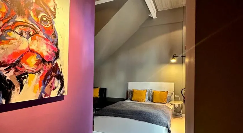 Guestroom by "FARBGESTALT" - Image 1