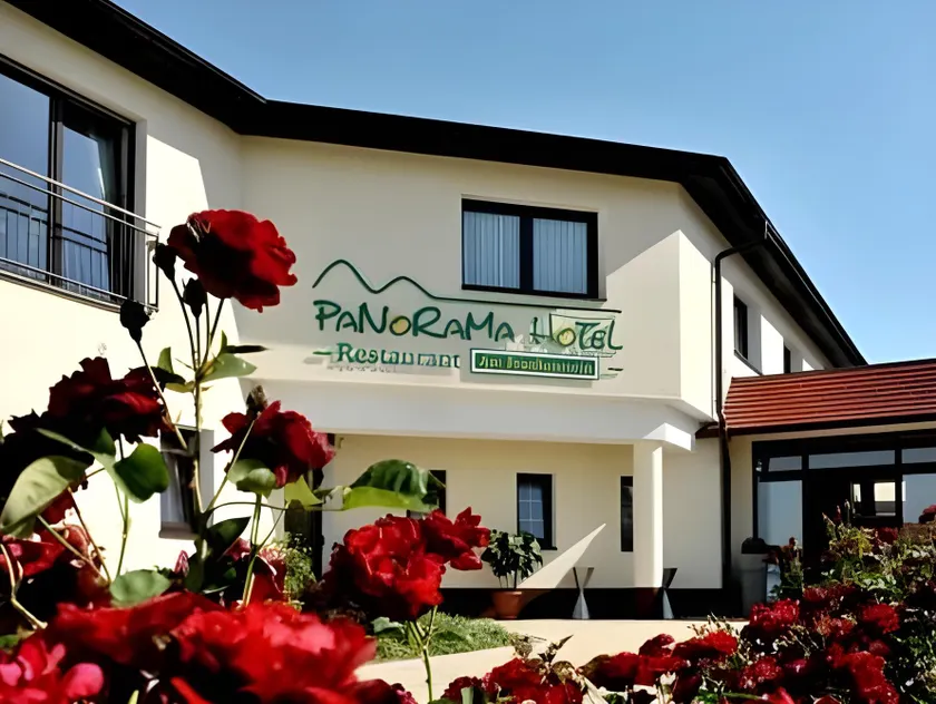 Panorama Hotel am Frankenstein - Image 1