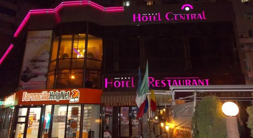 Hotel Central - Image 1