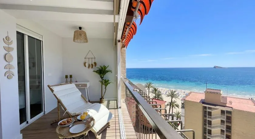 Poniente Beach Modern Apartment - Image 1
