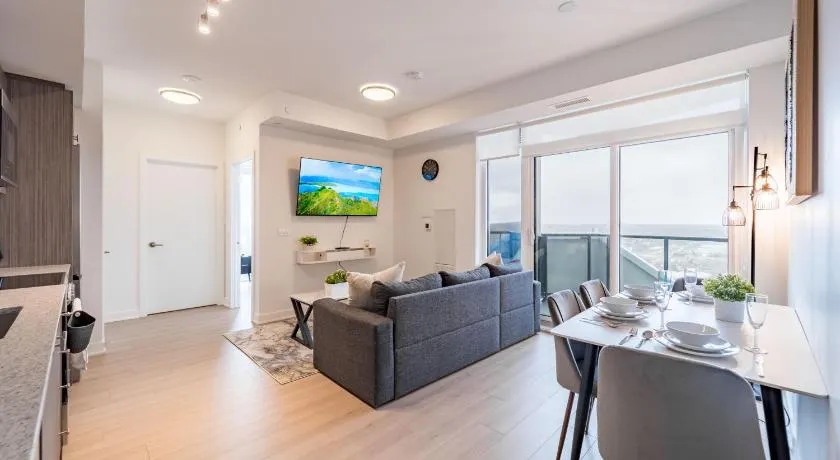 Urban Luxury Condo in the heart of Kitchener - Image 1
