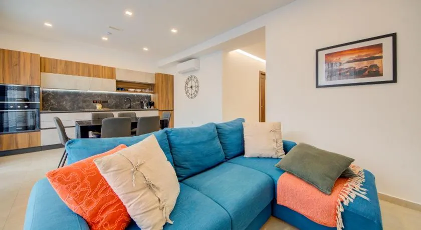 St Julians Apartment - Image 1