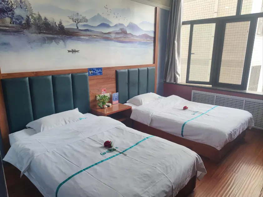 Youhao Hotel (Old Street Drum Tower Branch) - Image 1