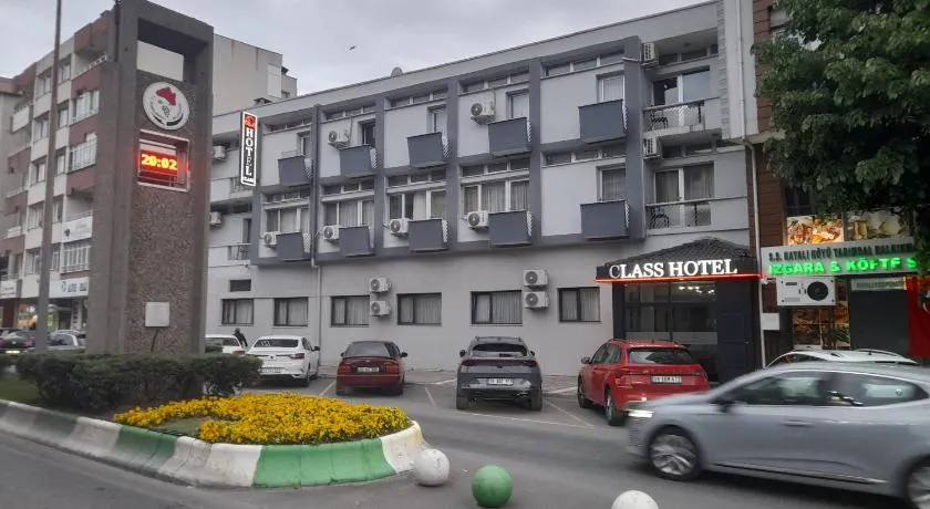Class Hotel - Image 1