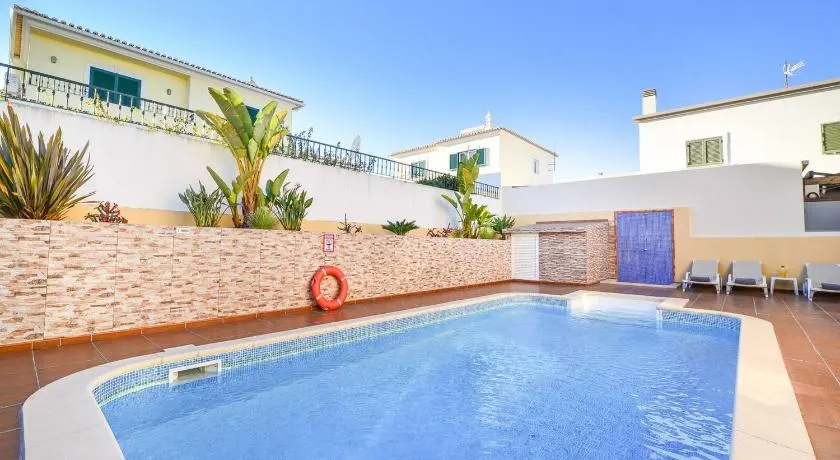 Vila Alcantarilha by MTPhomes - Image 1