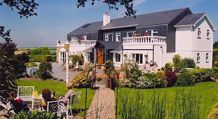 Newtown Farm Country House - Image 1