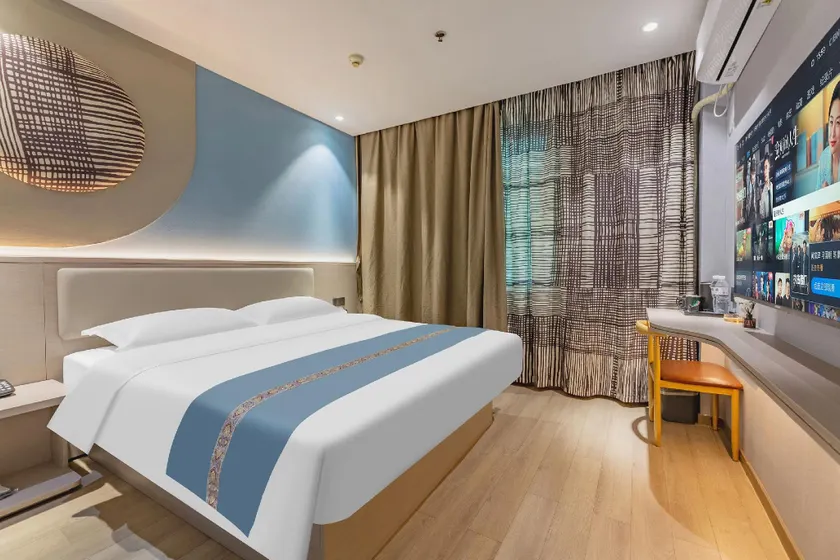 All-inclusive hotel (Renmin Road Handan Road Branch) - Image 1