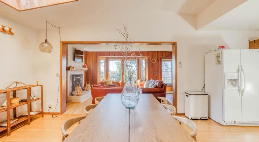 Captains Cottage - Image 1