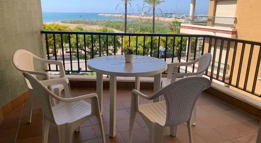 Apartamento Primera Línea de Playa Port-Segur - Image 1