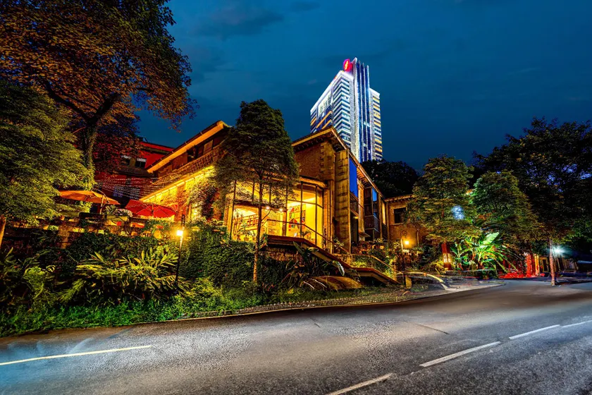 Wuyu Hotel Independent villa- Immersive Chinese Cultural Experience - Image 1