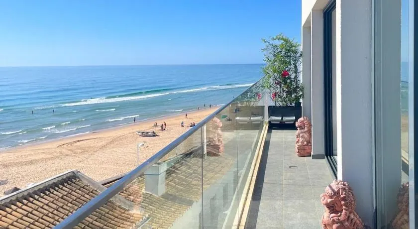 Casa Dourada - Golden Beach Apt - Image 1