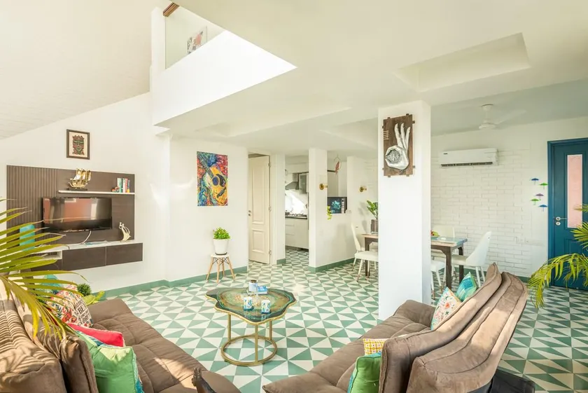 ElTesoro-Elegant2BHK Duplex Morjim, pool & Wi-Fi. - Image 1