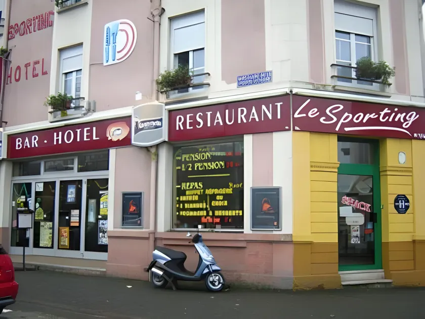 Hôtel Sporting Le Mans - Image 1