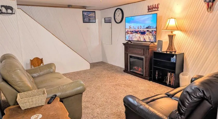 By State Fair 5 bedrooms 2 baths - Image 1