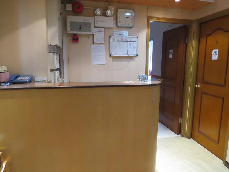 Hoking Guest House - Image 1