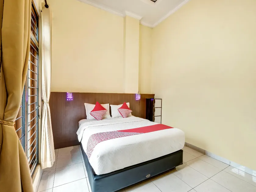 OYO 90910 Pondok Tamsis - Image 1