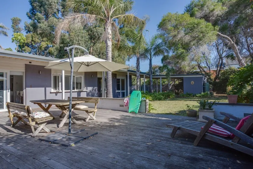 Portsea Place - Image 1