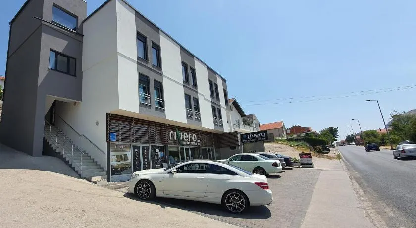 Hotel Rivero A&S - Image 1