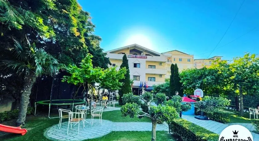Hotel Ambasador Garden - Image 1