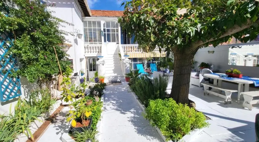 Appartement Chaleureux avec Jardin proximité Métro - Image 1
