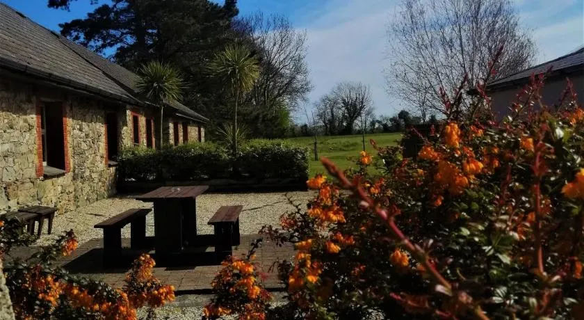 Moneylands Farm Self-Catering Apartments - Image 1