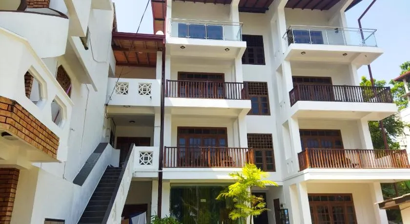 Shanika Beach Inn - Image 1