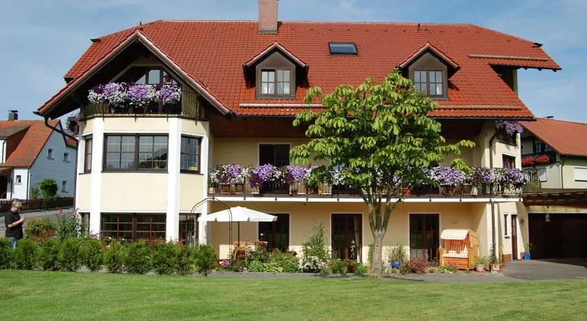 Gästehaus Am Sonnenhang - Image 1