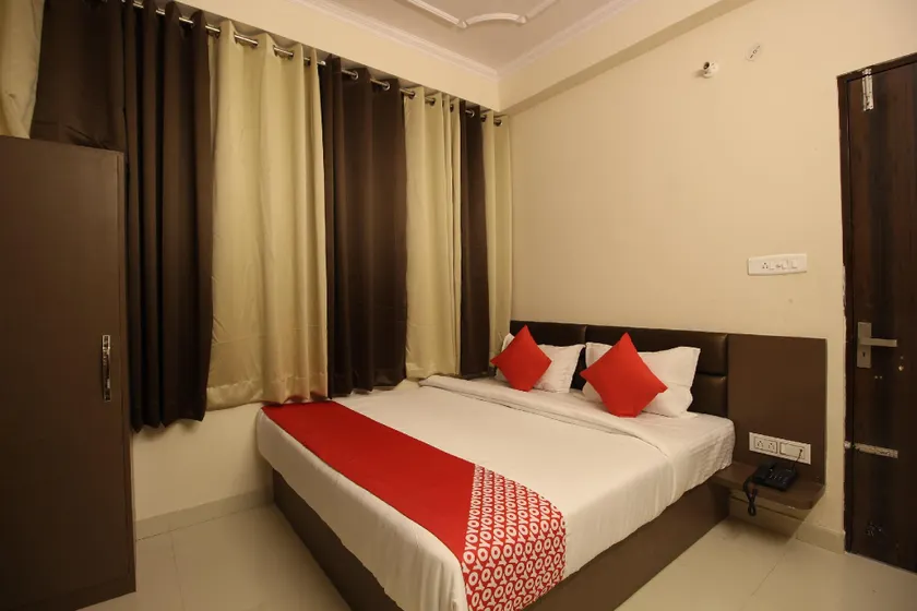 Hotel O Affy - Image 1
