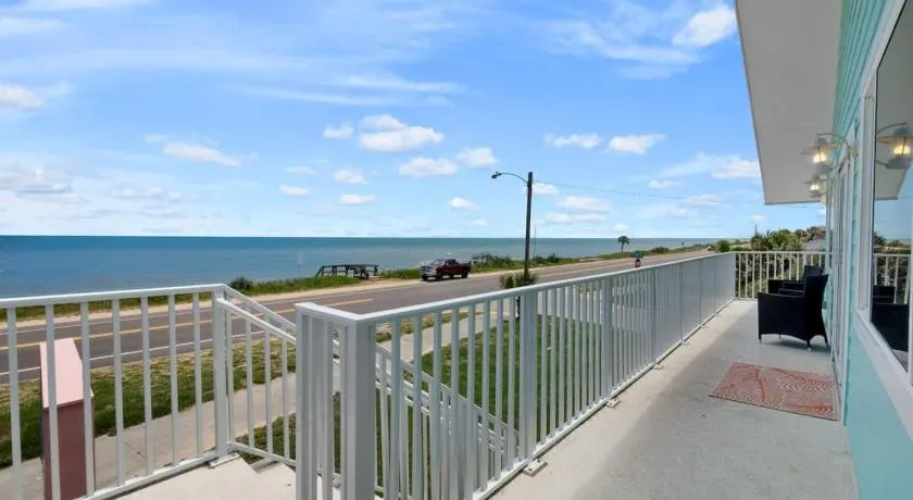 Fall Deals + Snowbird Rates | Ocean Views + Beach Getaway - Image 1