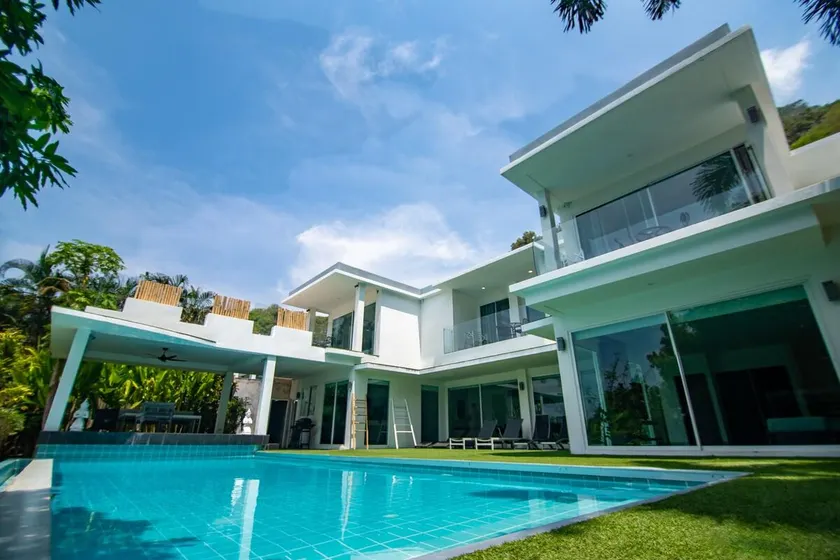Kata Modern Seaview 5bedroom - Image 1