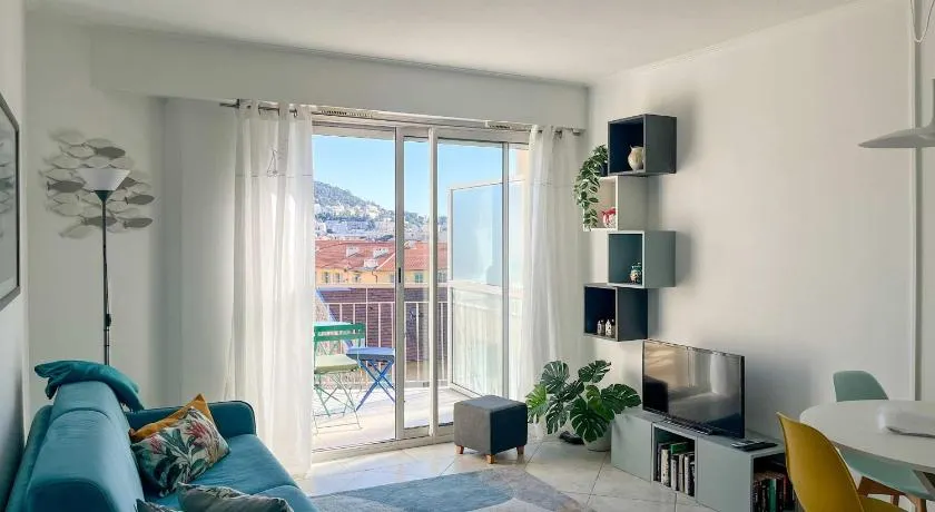 Risso - charming one bedroom with a balcony - Image 1