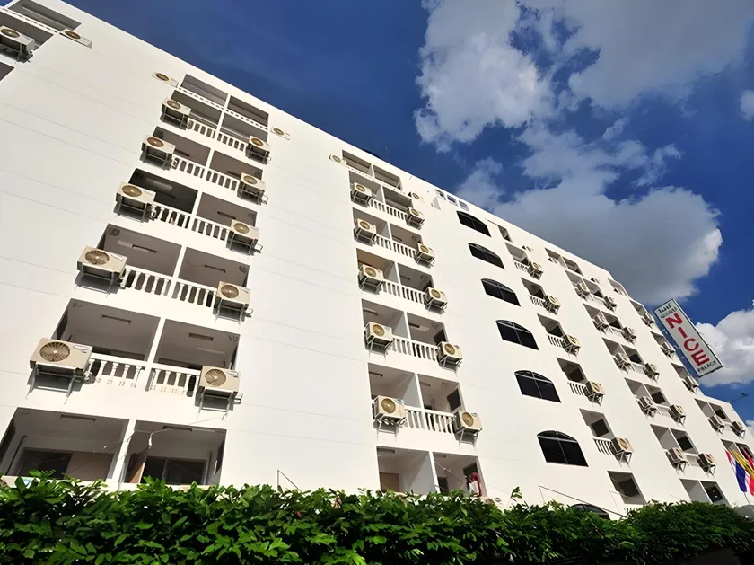 Nice Palace Hotel - Image 1