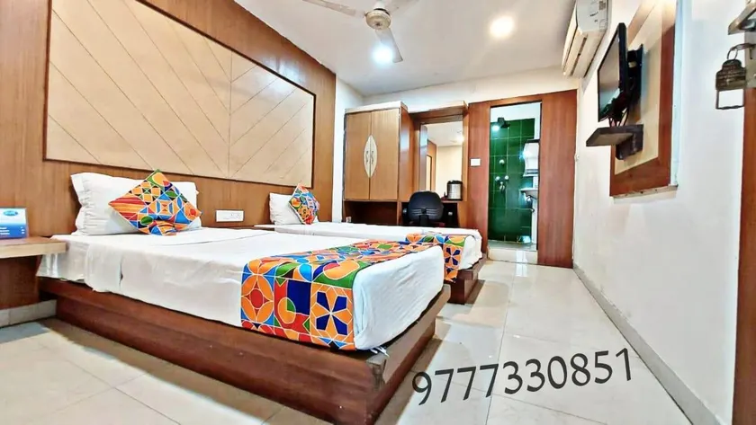 DhamStay Hotel Park Resort Bhubaneswar near Railway Station - Image 1