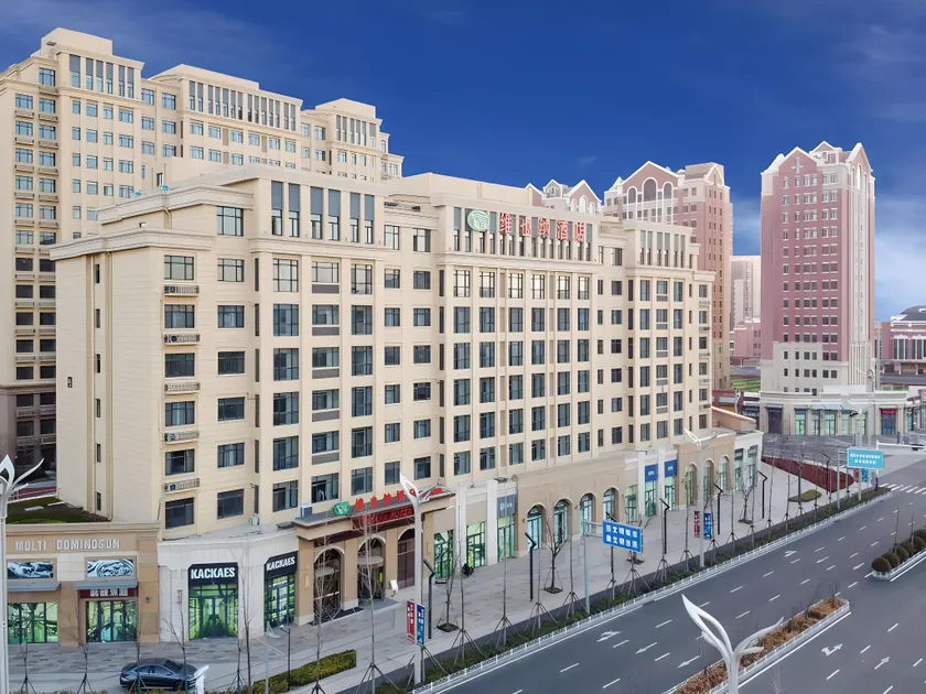 Vienna Hotel Qingdao Oriental Yingdu Sunac Xingguangdao - Image 1
