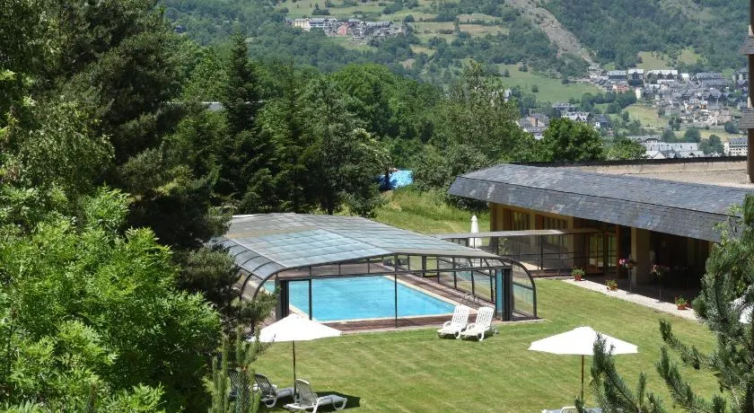  RVHotels Tuca - Image 1