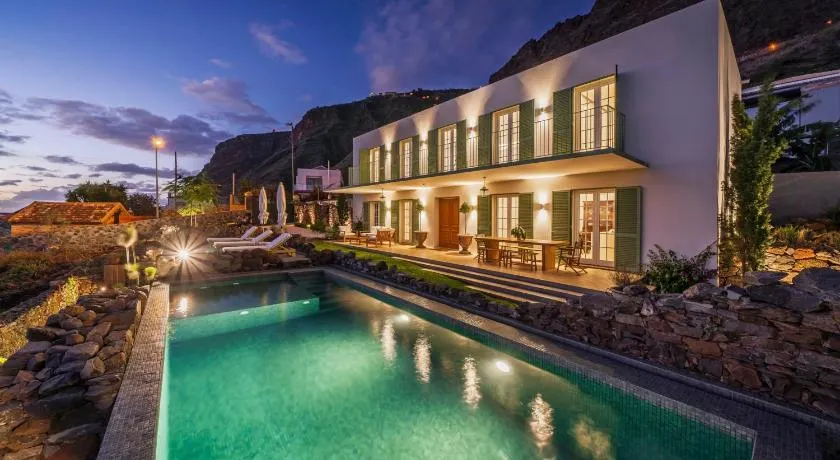 Quinta Marefe - On the stunning west coast - Image 1