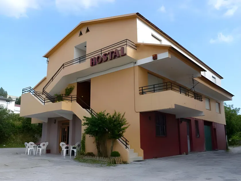 Hostal Nuevo Alonso - Image 1