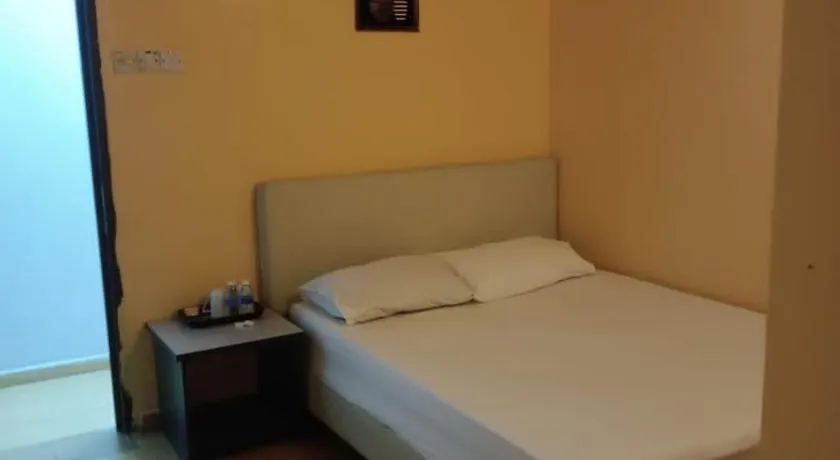 Wonderful Motel - Image 1