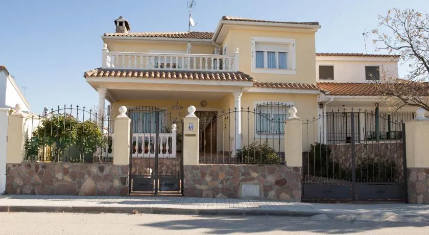 La Rosaleda de Orgaz - Image 1
