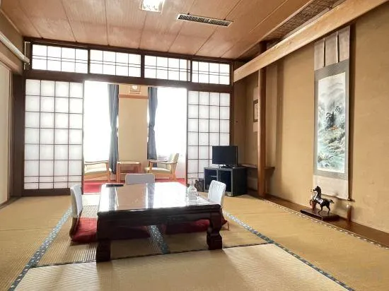 Showa Onsen Ryokan Sumire - Image 1