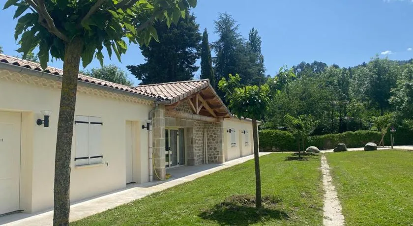 Les Ecuries du Chille - Image 1