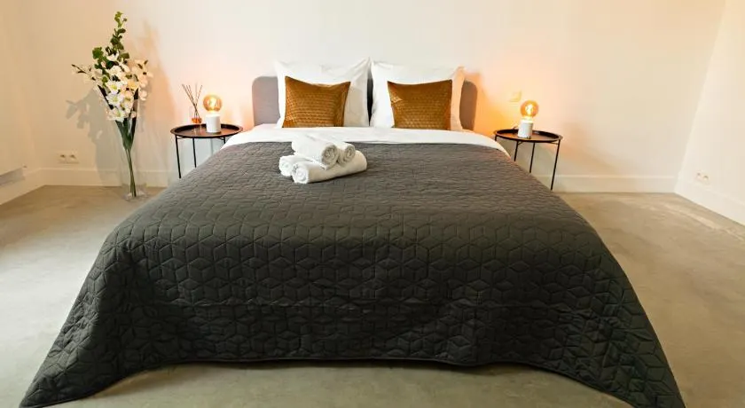 Luxury Suites South by Rikas Hotels - Image 1