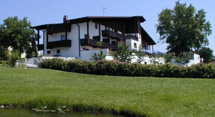 Kurhotel Würdinger Hof - Image 1